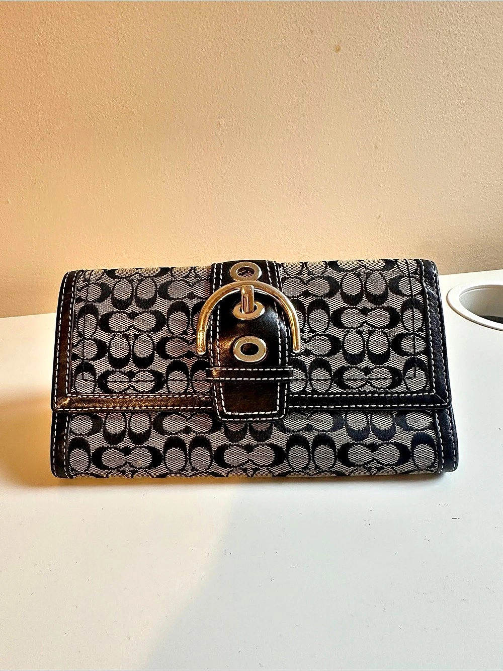 Coach Soho Signature Buckle Flap Wallet Black & Brown